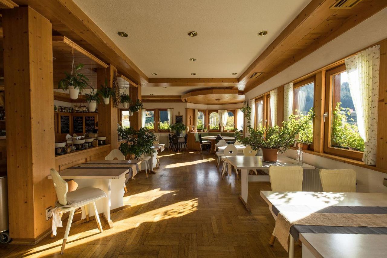 Und Restaurant Kraeuter 3* Furtwangen