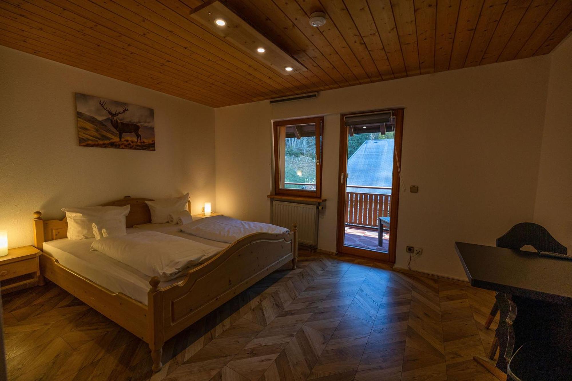 Hotel Und Restaurant Kraeuter