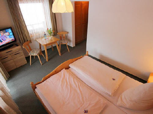 Hotel Und Restaurant Kraeuter Furtwangen